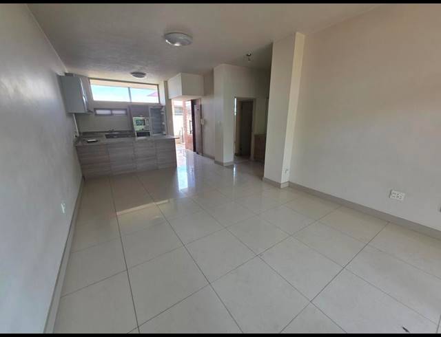 2 BEDROOM PROPERTY TO RENT IN MONUMENT PARK